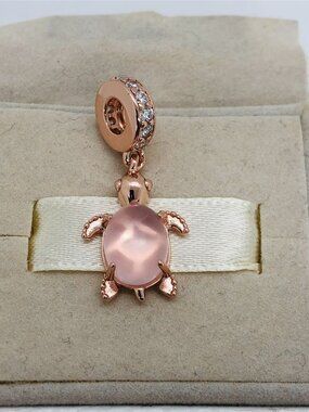 ✨🔥Pandora Murano Glass Pink Sea Turtle Dangle Charm